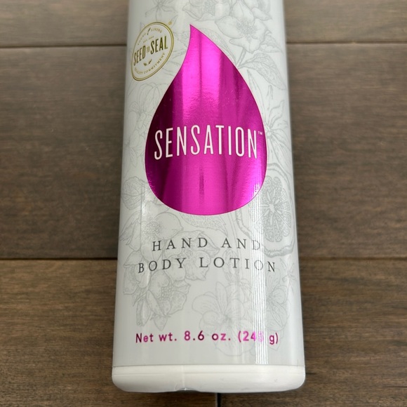 YOUNG LIVING Sensation Hand Body Lotion, Natural Living, Eco Friendly Skincare - Picture 2 of 7